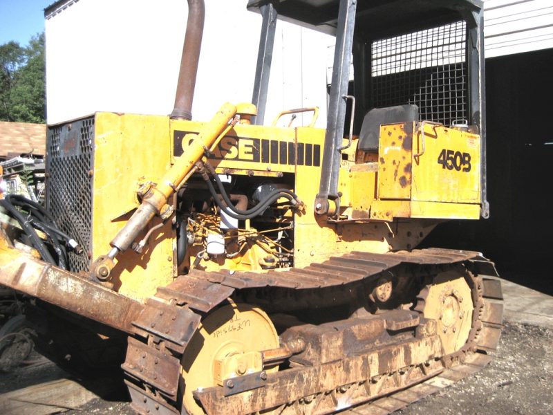 CASE 450B BULLDOZER